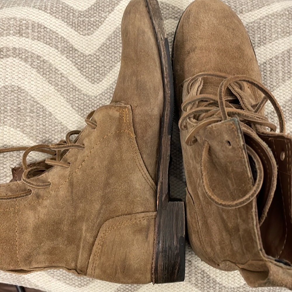Like new Vintage Shoe Company booties